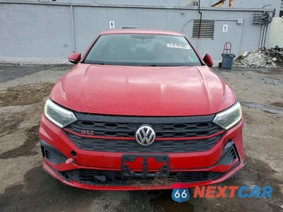 Piąte zdjęcie samochodu w środku: 2021 VOLKSWAGEN JETTA GLI VIN:3VW6T7BU1MM037679 - miniatura