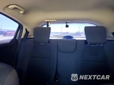 Zdjęcie 10 z 13 samochodu: 2019 HONDA HR-V LX VIN:3CZRU6H3XKG711517 - miniatura