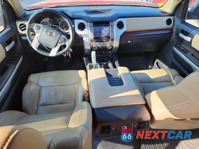 Zdjęcie 8 z 12 samochodu: 2014 TOYOTA TUNDRA CREWMAX LIMITED VIN:5TFFY5F1XEX171854 - miniatura