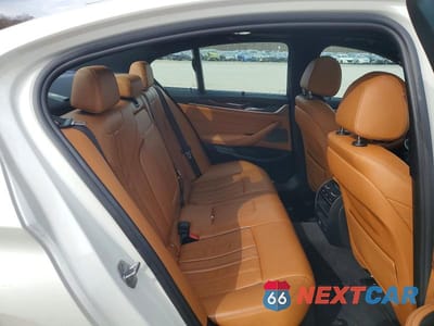 Zdjęcie 10 z 12 samochodu: 2018 BMW 530 I VIN:WBAJA5C5XJWA38114 - miniatura