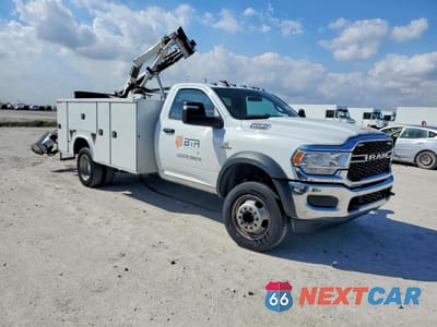 2023 RAM 5500 3C7WRNBL2PG586049 - główne zdjęcie licytacji z USA - miniatura