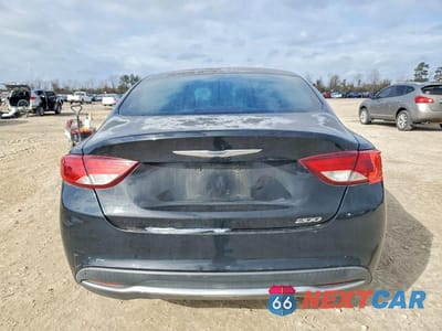 Zdjęcie 6 z 12 samochodu: 2015 CHRYSLER 200 LIMITED VIN:1C3CCCAB7FN690139 - miniatura
