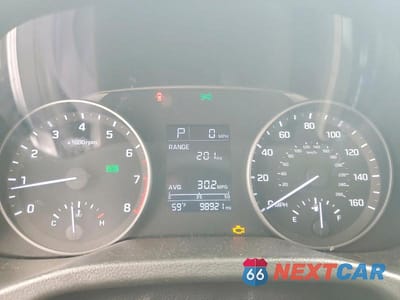 Zdjęcie 9 z 12 samochodu: 2017 HYUNDAI ELANTRA SE VIN:5NPD84LF8HH166962 - miniatura