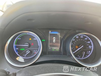 Zdjęcie 9 z 13 samochodu: 2020 TOYOTA CAMRY HYBRID LE VIN:4T1L31AKXLU526509 - miniatura