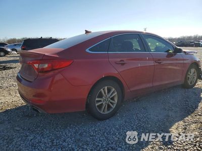 Trzecie zdjęcie samochodu z tyłu: 2015 HYUNDAI SONATA SE VIN:5NPE24AFXFH177614 - miniatura