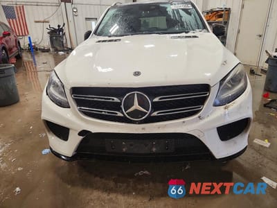 Piąte zdjęcie samochodu w środku: 2018 MERCEDES-BENZ GLE 350 4MATIC VIN:4JGDA5HB6JB104365 - miniatura