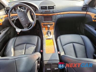 Zdjęcie 8 z 12 samochodu: 2007 MERCEDES-BENZ E 350 4MATIC VIN:WDBUF87XX7B139633 - miniatura
