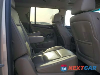 Zdjęcie 11 z 13 samochodu: 2015 GMC YUKON XL C1500 SLT VIN:1GKS1HKC9FR252222 - miniatura