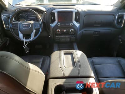 Zdjęcie 8 z 12 samochodu: 2020 GMC SIERRA K1500 SLT VIN:3GTU9DEDXLG171672 - miniatura