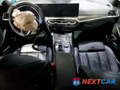 Zdjęcie 8 z 12 samochodu: 2023 BMW 330XI VIN:3MW89FF02P8D10103 - miniatura