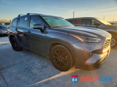 Czwarte zdjęcie samochodu z boku: 2023 TOYOTA HIGHLANDER L VIN:5TDKDRAH9PS046469 - miniatura
