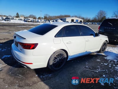 Trzecie zdjęcie samochodu z tyłu: 2019 AUDI A4 PREMIUM PLUS VIN:WAUENAF4XKA029247 - miniatura