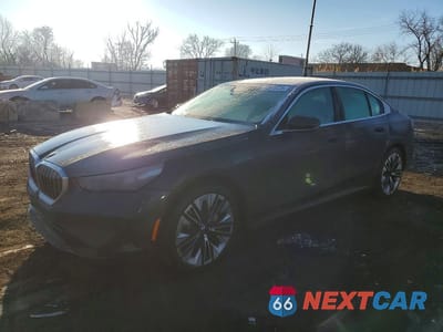 2024 BMW 530 XI WBA53FJ04RCP81256 - główne zdjęcie licytacji z USA - miniatura