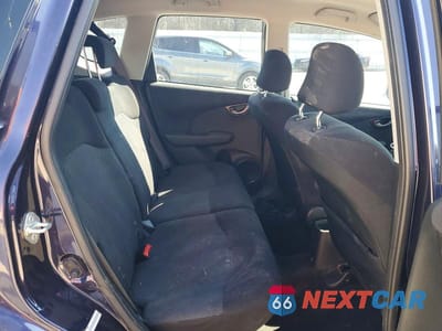 Zdjęcie 10 z 12 samochodu: 2010 HONDA FIT SPORT VIN:JHMGE8H48AC026253 - miniatura
