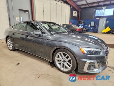 Czwarte zdjęcie samochodu z boku: 2024 AUDI A5 PREMIUM 45 VIN:WAUDACF57RA028045 - miniatura