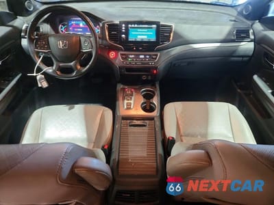 Zdjęcie 8 z 13 samochodu: 2020 HONDA PASSPORT EXL VIN:5FNYF8H53LB010530 - miniatura