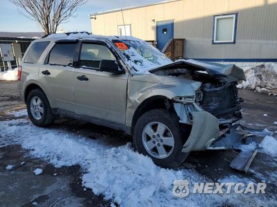 Czwarte zdjęcie samochodu z boku: 2012 FORD ESCAPE XLT VIN:1FMCU9D72CKB26149 - miniatura
