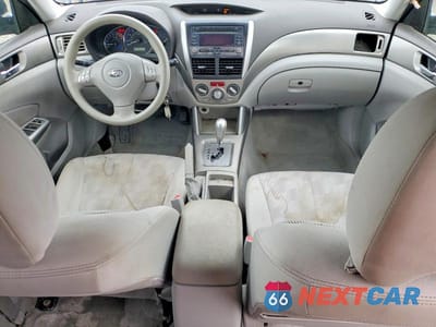 Zdjęcie 8 z 12 samochodu: 2010 SUBARU FORESTER 2.5X PREMIUM VIN:JF2SH6CCXAH751539 - miniatura