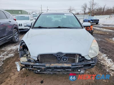 Piąte zdjęcie samochodu w środku: 2011 HYUNDAI ACCENT GLS VIN:KMHCN4AC0BU605867 - miniatura