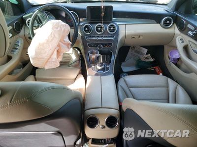 Zdjęcie 8 z 12 samochodu: 2018 MERCEDES-BENZ C 300 VIN:55SWF4JB2JU263897 - miniatura