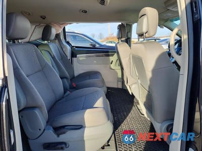Zdjęcie 11 z 12 samochodu: 2013 VOLKSWAGEN ROUTAN S VIN:2C4RVAAG0DR725409 - miniatura