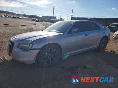 2018 CHRYSLER 300 S 2C3CCAGG7JH240760 - główne zdjęcie licytacji z USA - miniatura