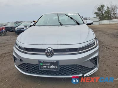 Piąte zdjęcie samochodu w środku: 2025 VOLKSWAGEN JETTA S VIN:3VW5X7BU2SM025361 - miniatura