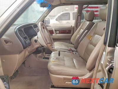 Zdjęcie 7 z 13 samochodu: 2001 ISUZU TROOPER S VIN:JACDS58X217J02207 - miniatura