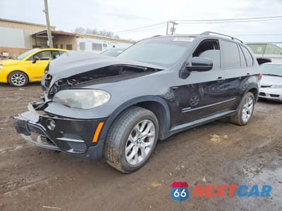 2011 BMW X5 XDRIVE35I 5UXZV4C52BL740365 - główne zdjęcie licytacji z USA - miniatura
