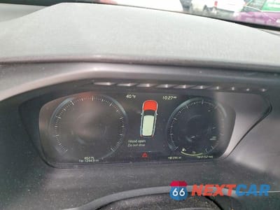 Zdjęcie 9 z 12 samochodu: 2018 VOLVO XC90 T6 VIN:YV4A22PL2J1330659 - miniatura