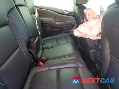 Zdjęcie 11 z 13 samochodu: 2019 GMC ACADIA SLT-1 VIN:1GKKNMLS3KZ267232 - miniatura