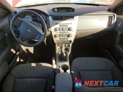 Zdjęcie 8 z 11 samochodu: 2009 FORD FOCUS SE VIN:1FAHP35N89W191557 - miniatura