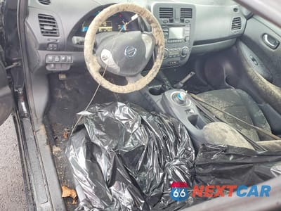 Zdjęcie 8 z 12 samochodu: 2013 NISSAN LEAF S VIN:1N4AZ0CP0DC414201 - miniatura