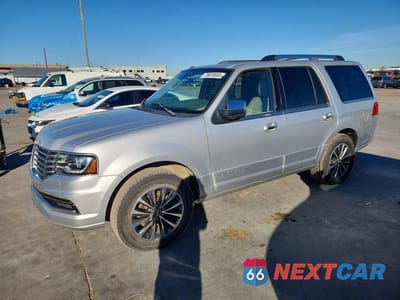 2015 LINCOLN TOWNHOUSE NAVIGATOR 5LMJJ2HT7FEJ09359 - główne zdjęcie licytacji z USA - miniatura