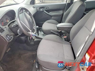 Zdjęcie 7 z 12 samochodu: 2005 FORD FOCUS ZX5 VIN:3FAHP37N35R126030 - miniatura