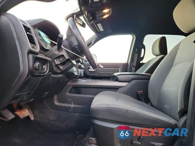 Zdjęcie 7 z 12 samochodu: 2022 RAM 2500 VIN:3C6UR5DL4NG191117 - miniatura