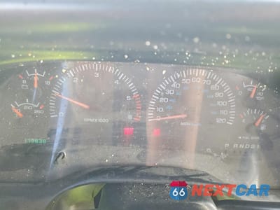 Zdjęcie 9 z 12 samochodu: 2000 DODGE RAM 3500 FLATBED TRUCK VIN:3B6MF3656YM207039 - miniatura