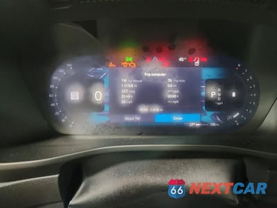 Zdjęcie 9 z 15 samochodu: 2026 VOLVO XC40 PLUS VIN:YV4L12UC3T2724880 - miniatura