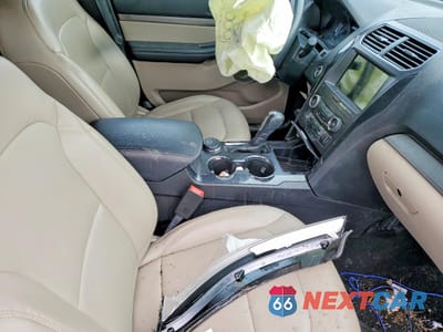 Zdjęcie 8 z 15 samochodu: 2019 FORD EXPLORER XLT VIN:1FM5K8D87KGA07161 - miniatura