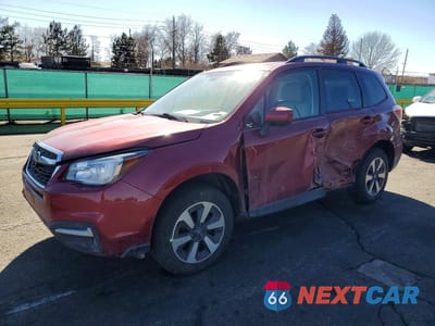 2017 SUBARU FORESTER 2.5I PREMIUM JF2SJAGC8HH556180 - główne zdjęcie licytacji z USA - miniatura