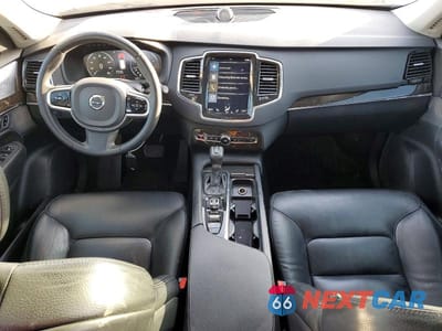 Zdjęcie 8 z 14 samochodu: 2018 VOLVO XC90 T6 VIN:YV4A22PK2J1334315 - miniatura