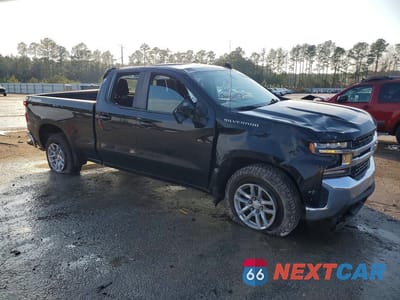 Czwarte zdjęcie samochodu z boku: 2020 CHEVROLET SILVERADO K1500 LT VIN:1GCRYDED4LZ171207 - miniatura