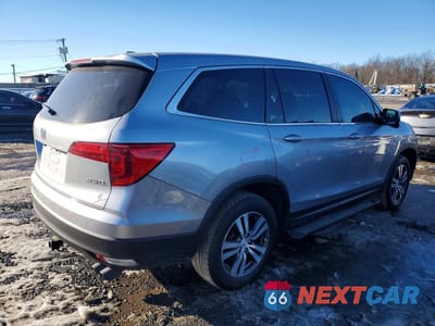 Trzecie zdjęcie samochodu z tyłu: 2017 HONDA PILOT EXL VIN:5FNYF6H52HB082525 - miniatura