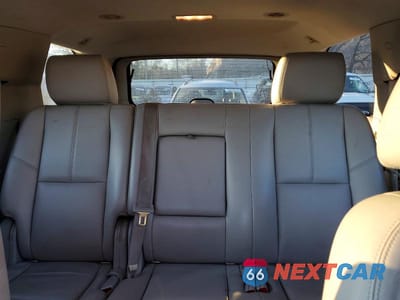 Zdjęcie 10 z 12 samochodu: 2012 CHEVROLET TAHOE K1500 LT VIN:1GNSKBE09CR180691 - miniatura