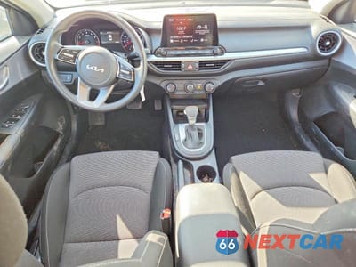 Zdjęcie 8 z 12 samochodu: 2024 KIA FORTE LXS VIN:3KPF24AD1RE769401 - miniatura