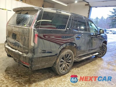 Trzecie zdjęcie samochodu z tyłu: 2022 CADILLAC ESCALADE SPORT VIN:1GYS4EKL0NR296734 - miniatura