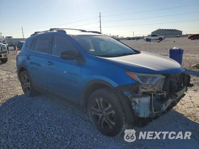 Czwarte zdjęcie samochodu z boku: 2017 TOYOTA RAV4 LE VIN:JTMZFREV6HJ717927 - miniatura