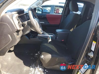 Zdjęcie 7 z 12 samochodu: 2018 TOYOTA TACOMA ACCESS CAB VIN:5TFSX5EN1JX061453 - miniatura