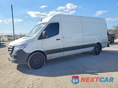 2023 MERCEDES-BENZ SPRINTER 2500 W1Y4NCHYXPT126286 - główne zdjęcie licytacji z USA - miniatura