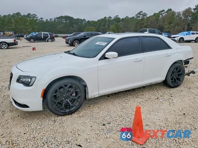 2021 CHRYSLER 300 S 2C3CCABG1MH585472 - główne zdjęcie licytacji z USA - miniatura